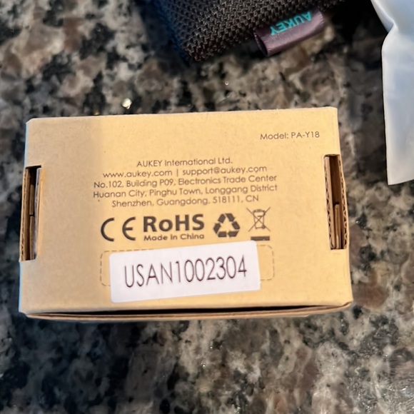 Aukey Latitude Lite Bluetooth Headphones - Picture 9 of 9